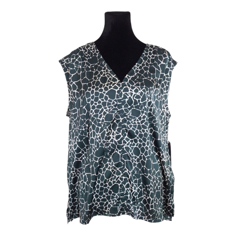 NWT Women's Vneck sleeveless blouse Ruched Shoulders Forrest Green size L